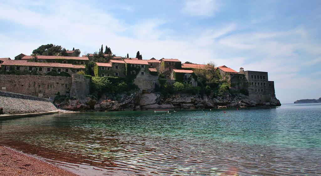 Apartments Antonela Sveti Stefan Eksteriør billede